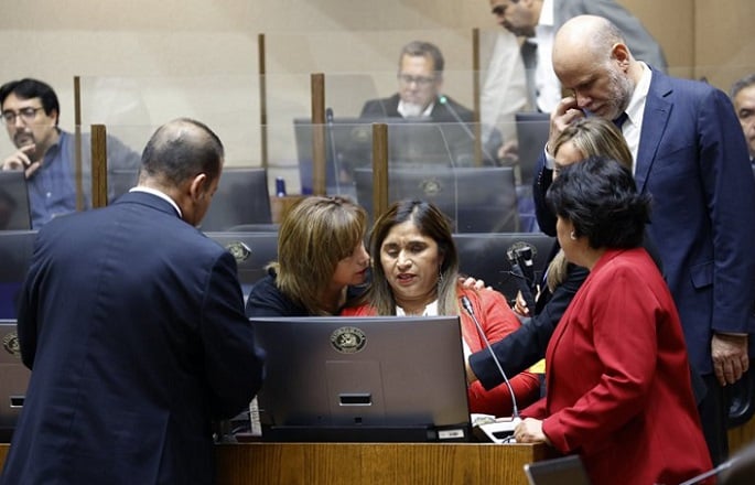 Unanimidad del Senado solidarizó con senadora Fabiola Campillai ante inaceptables ofensivas de diputada Cordero