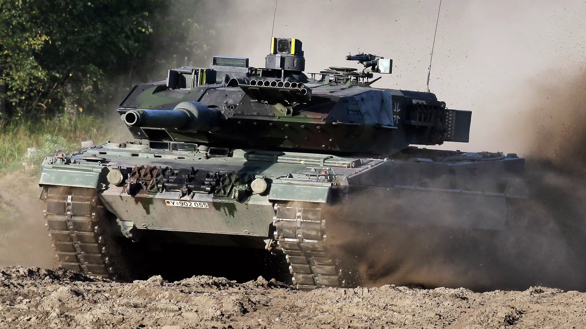 Anuncian que 21 tanques Leopard 2A6 llegarán a Ucrania en marzo