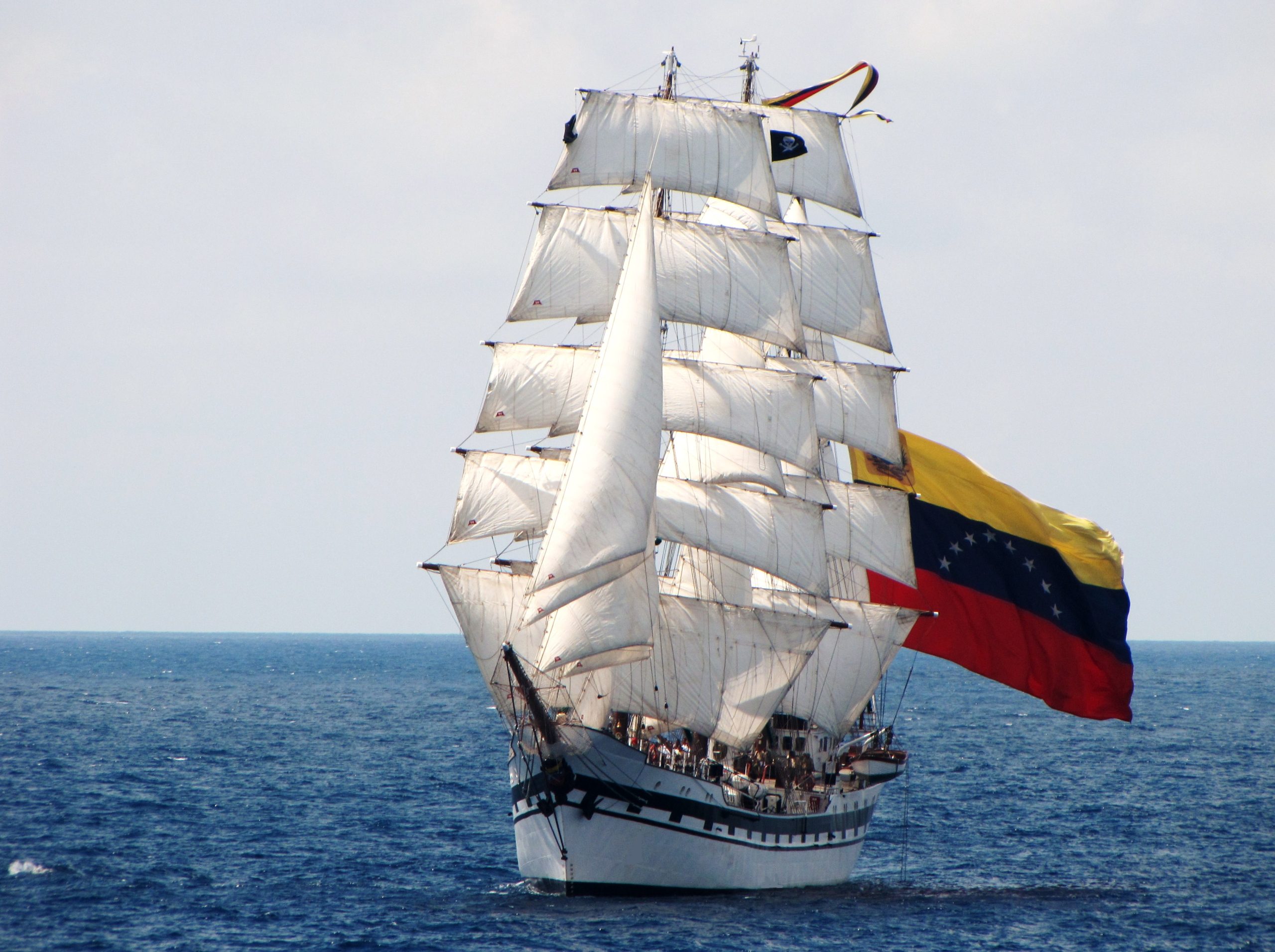 El “Embajador sin Fronteras” de Venezuela volverá a navegar por el Caribe (Fotos+video)