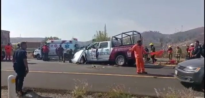 Muere policía estatal tras chocar patrulla en la autopista Puebla-Atlixco