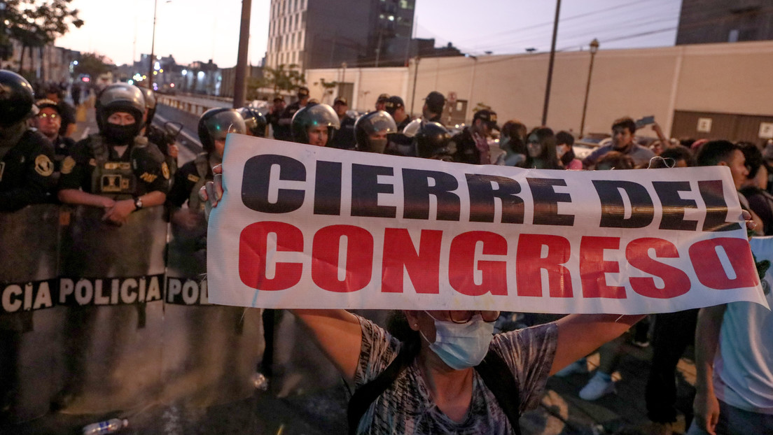 Congreso de Perú rechaza censura contra ministro del Interior por violencia policial