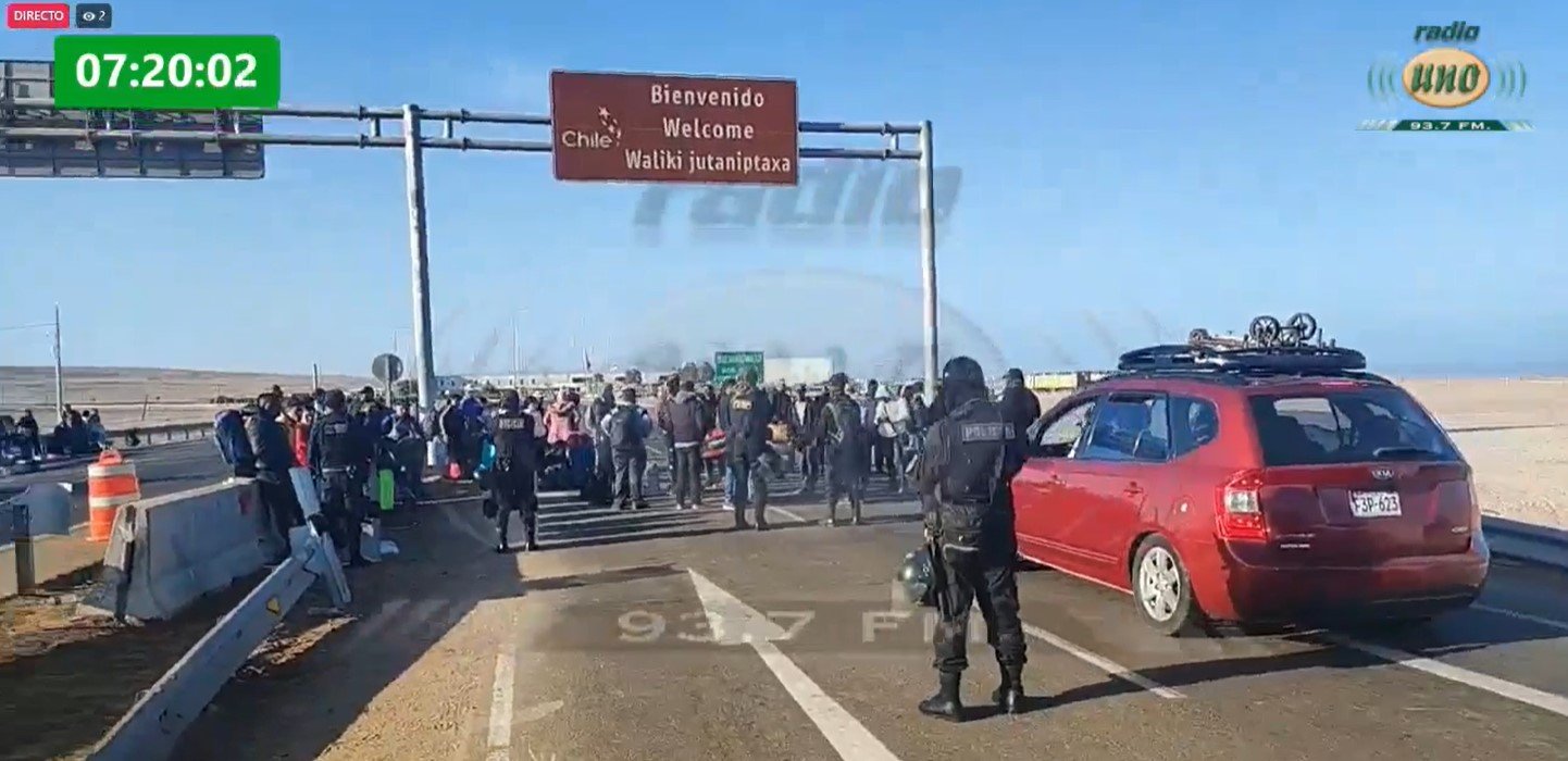 «Hay que evitar un campamento humanitario»: Alcalde de Arica advierte compleja situación de migrantes venezolanos en la frontera