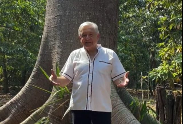 Continuarán mañaneras, asevera AMLO a “conservadores intolerantes”