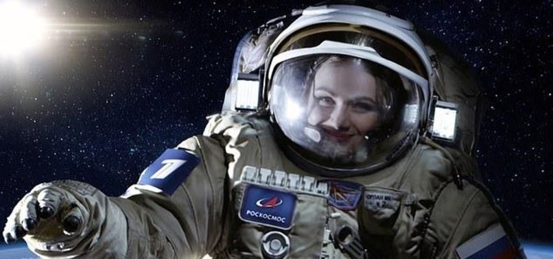 Rusia supera a Hollywood y estrena el primer largometraje filmado en el espacio
