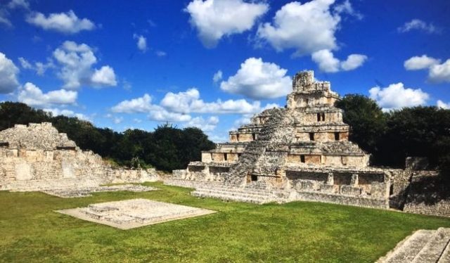 Aplican programa para conservación de 26 zonas arqueológicas en Campeche