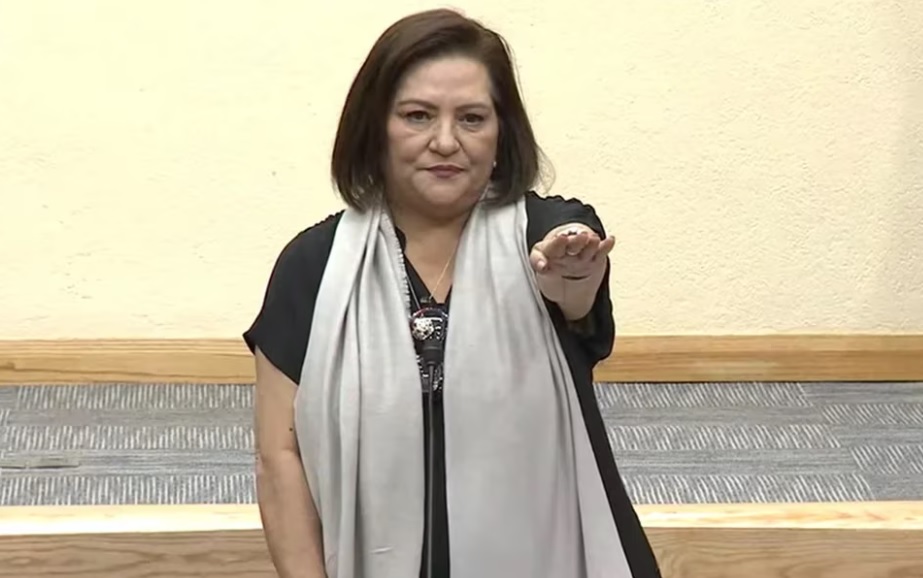 Guadalupe Taddei Zavala rinde protesta como la primera presidente del INE