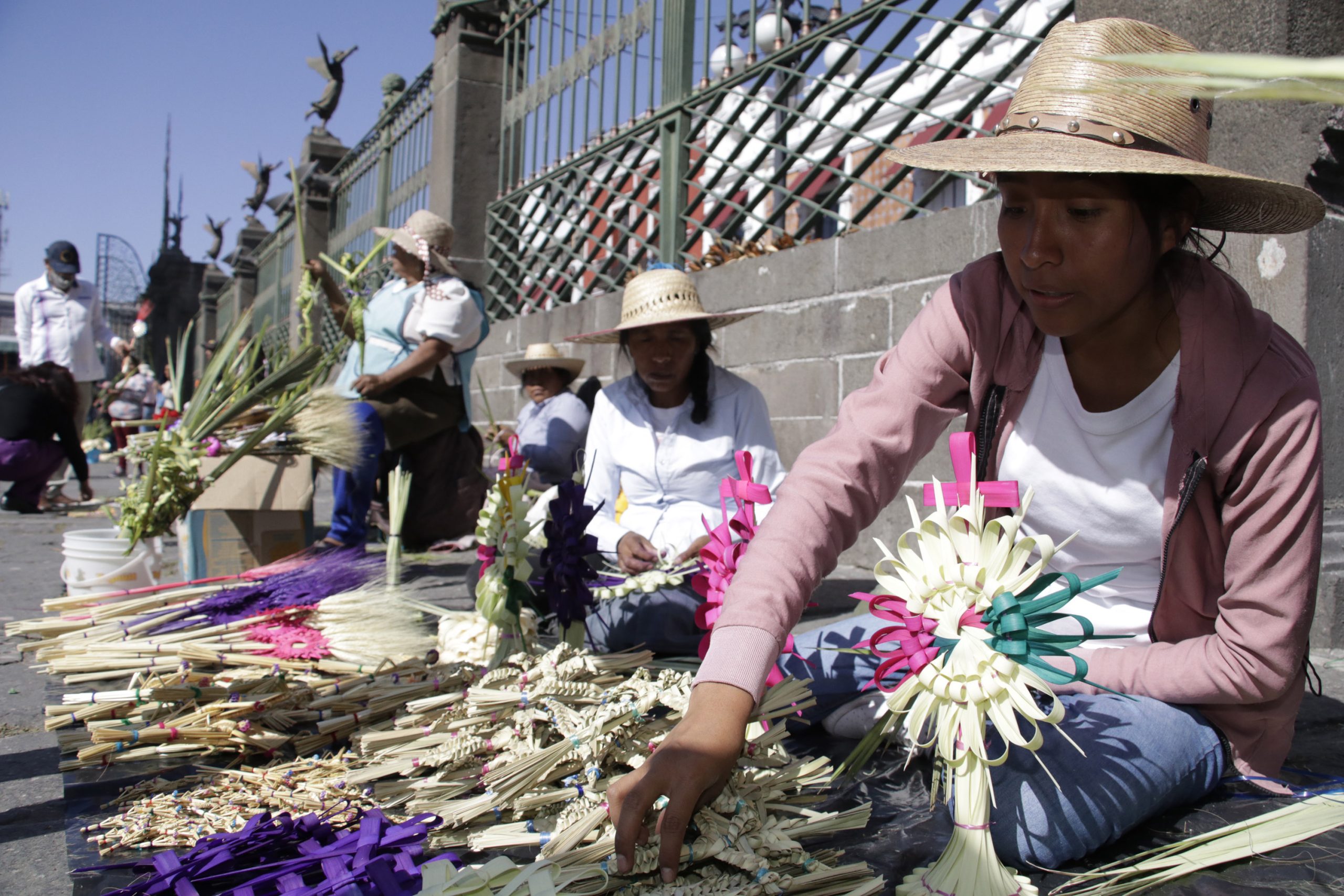 Comienza Semana Santa en Puebla con procesión de palmas