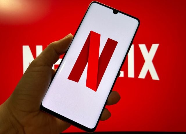 ¡Ya es oficial! Netflix te cobrará 69 pesos extra si compartes tu cuenta con quien no vives