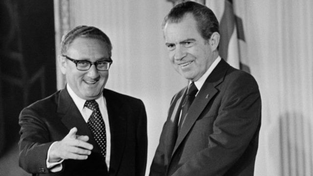 Kissinger y Nixon eliminaron al presidente Allende e instalaron la dictadura para defender los intereses de EE. UU.