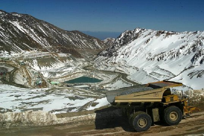 Conflicto Los Bronces de Anglo American: buscarán revertir decisión de Comité de Ministros