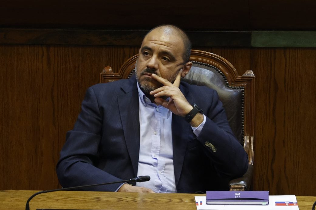 Ingresarán una acusación constitucional: Ministro Ávila asegura que responderá todas las interrogantes