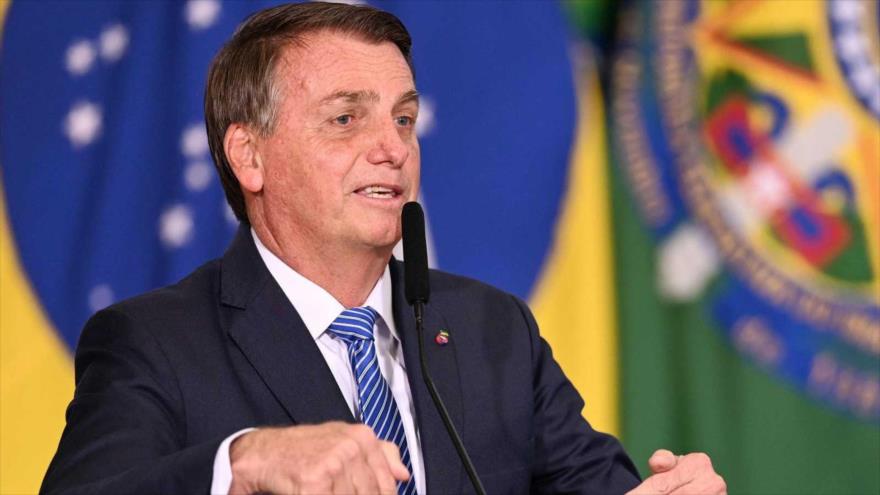 Condenan a Bolsonaro a pagar indemnización de casi 10 mil dólares por daños morales a periodistas