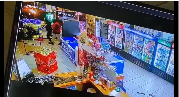 Violento asalto en San Pedro de la Paz: Tres delincuentes balearon a un trabajador de minimarket
