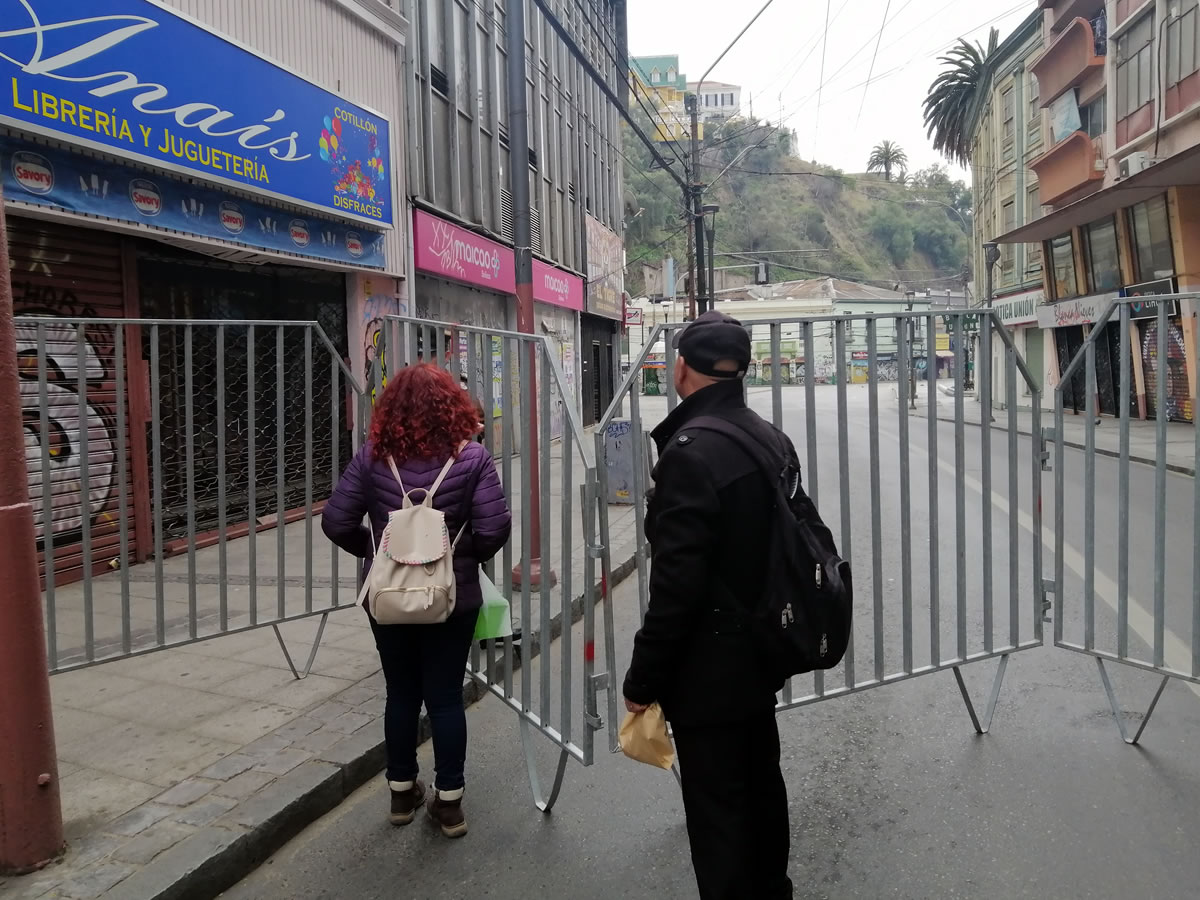 Insólito: En el Día del Patrimonio, la PDI cerró el acceso peatonal y vehicular al casco histórico de Valparaíso