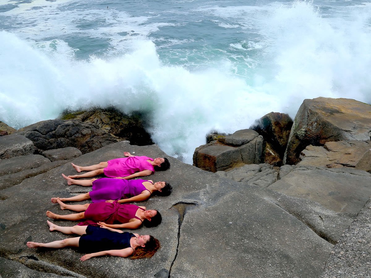 «Playas de fuego»: Compañía de danza Otux presenta obra sobre la poeta chilena Bárbara Délano