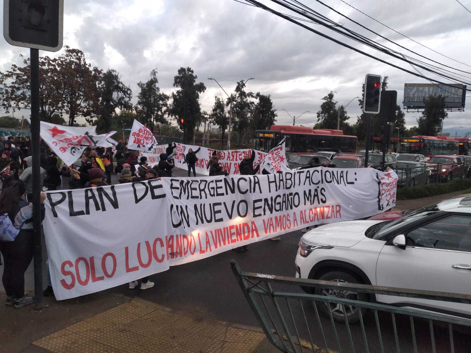 Comité de Allegados de la Fuerza Pobladora de Maipú realizó jornada de protesta por soluciones habitacionales