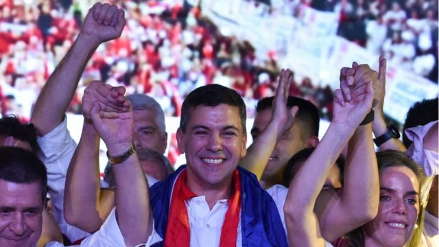 Renderizado el Estado Colorado en Paraguay