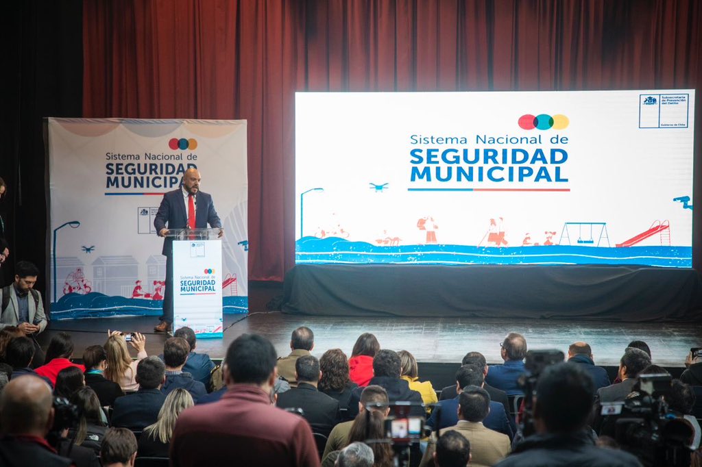 Gobierno presentó Sistema Nacional de Seguridad Municipal: Se entregarán recursos a comunas de todo Chile