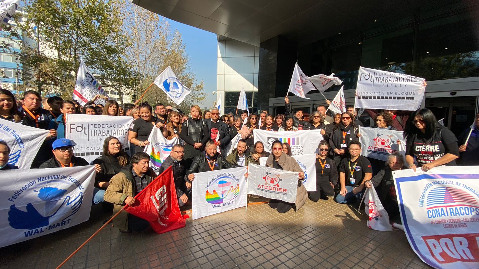 Trabajadores por el cierre del comercio a las 19 horas exigen avance del proyecto en el Senado: «¿Qué estamos esperando?»