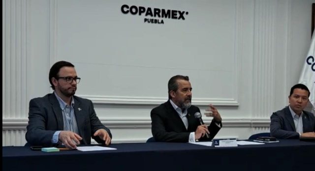 Coparmex reporta 30% de afectaciones a empresas por actividad volcánica