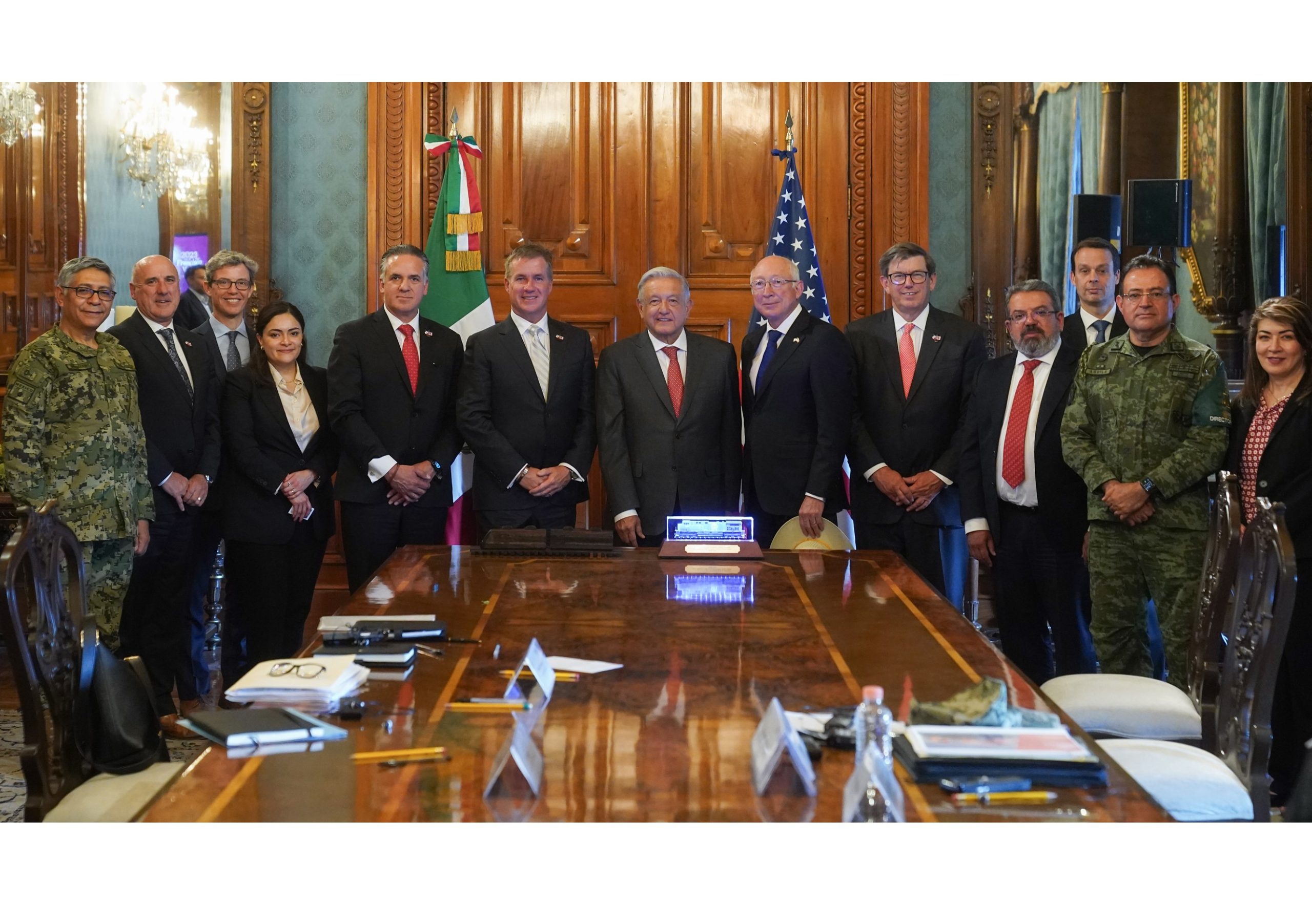 AMLO celebra inversión por 14 mil mdd en Sonora, y cooperación ferroviaria