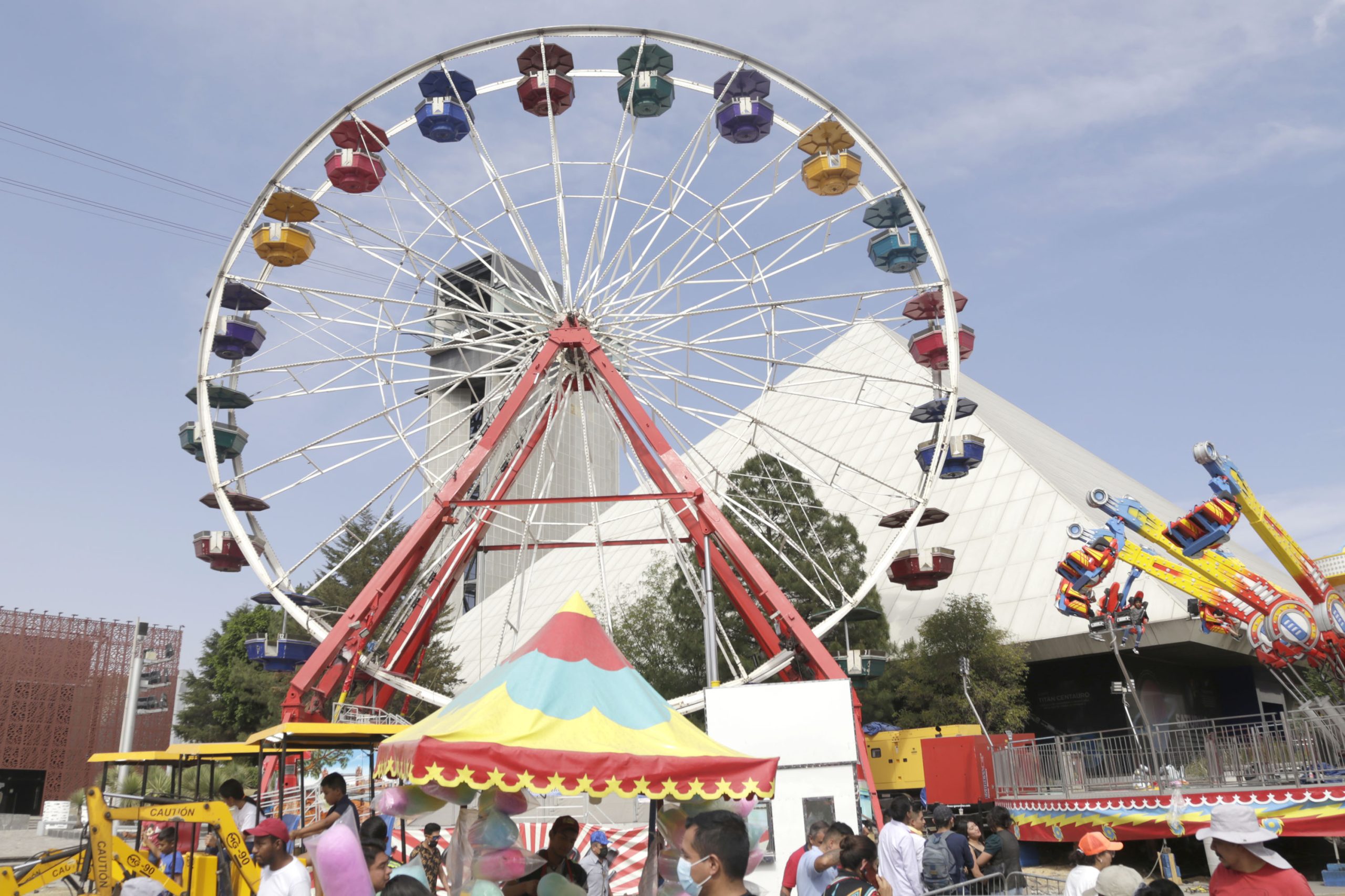 Fotos|¡Lánzate, córrele! Conoce la historia de la Feria de Puebla