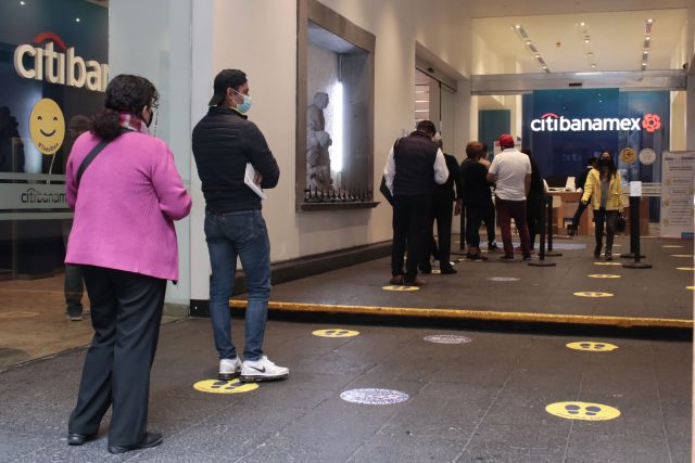 Citi Group ha perdido casi 1 billón de pesos en poco más de 1 año