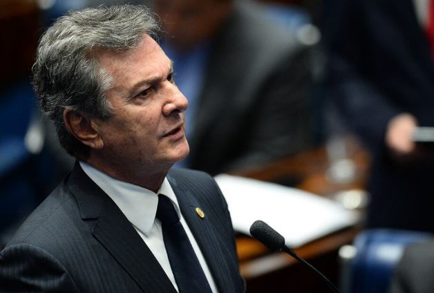 Por corrupción, Collor de Melo, ex presidente de Brasil, va preso 8 años