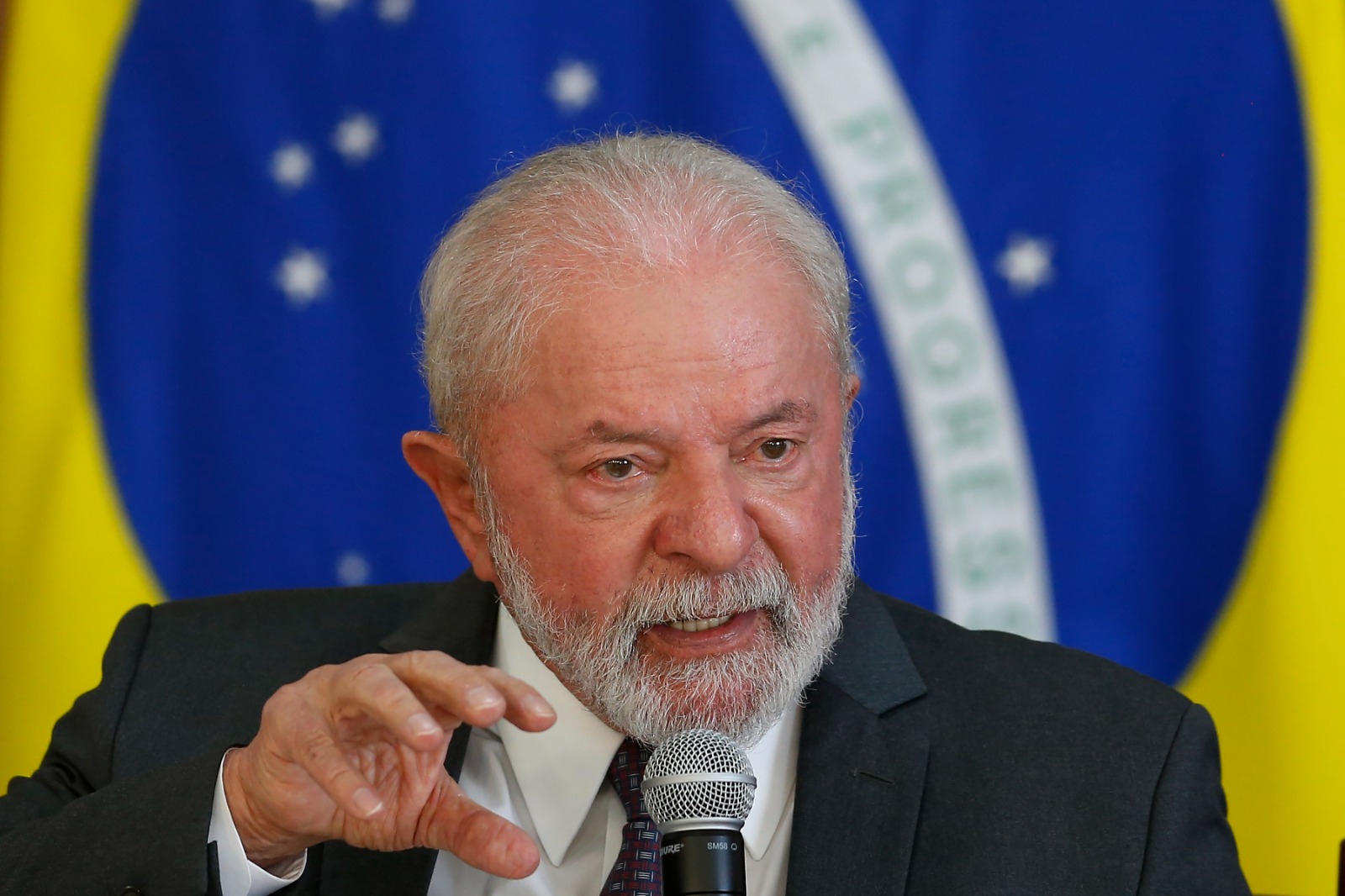 Lula ofrece a Putin impulsar mediación ante conflicto en Ucrania