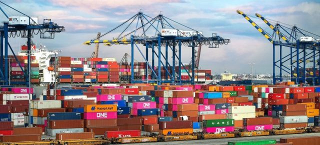 Guerra comercial provoca pérdidas a Estados Unidos y el mundo