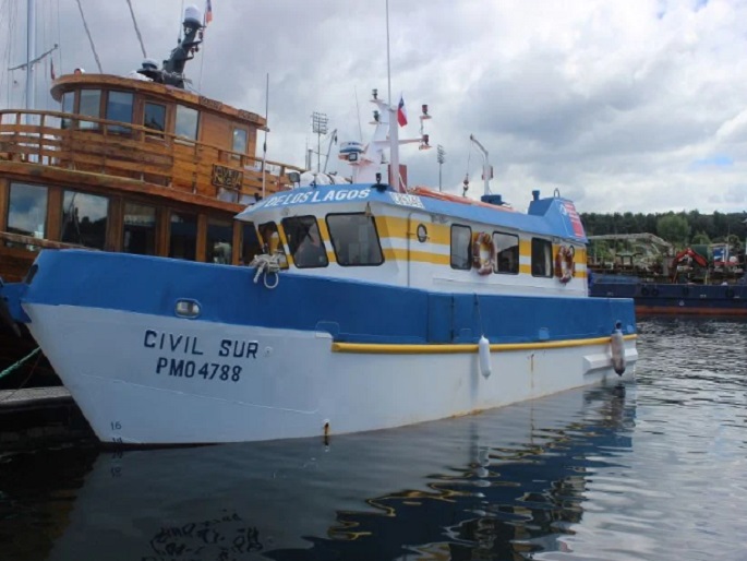 CivilSur, la lancha que realiza matrimonios en los lugares más recónditos del archipiélago de Chiloé