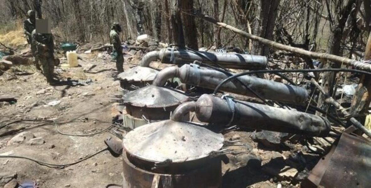 Semar desmantela laboratorio de drogas en Culiacán, Sinaloa