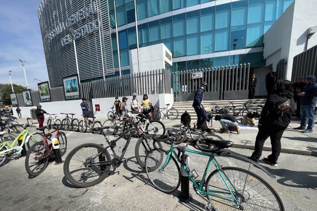 Hallan armas y drogas en vehículo que mató a menor en Vía Recreativa