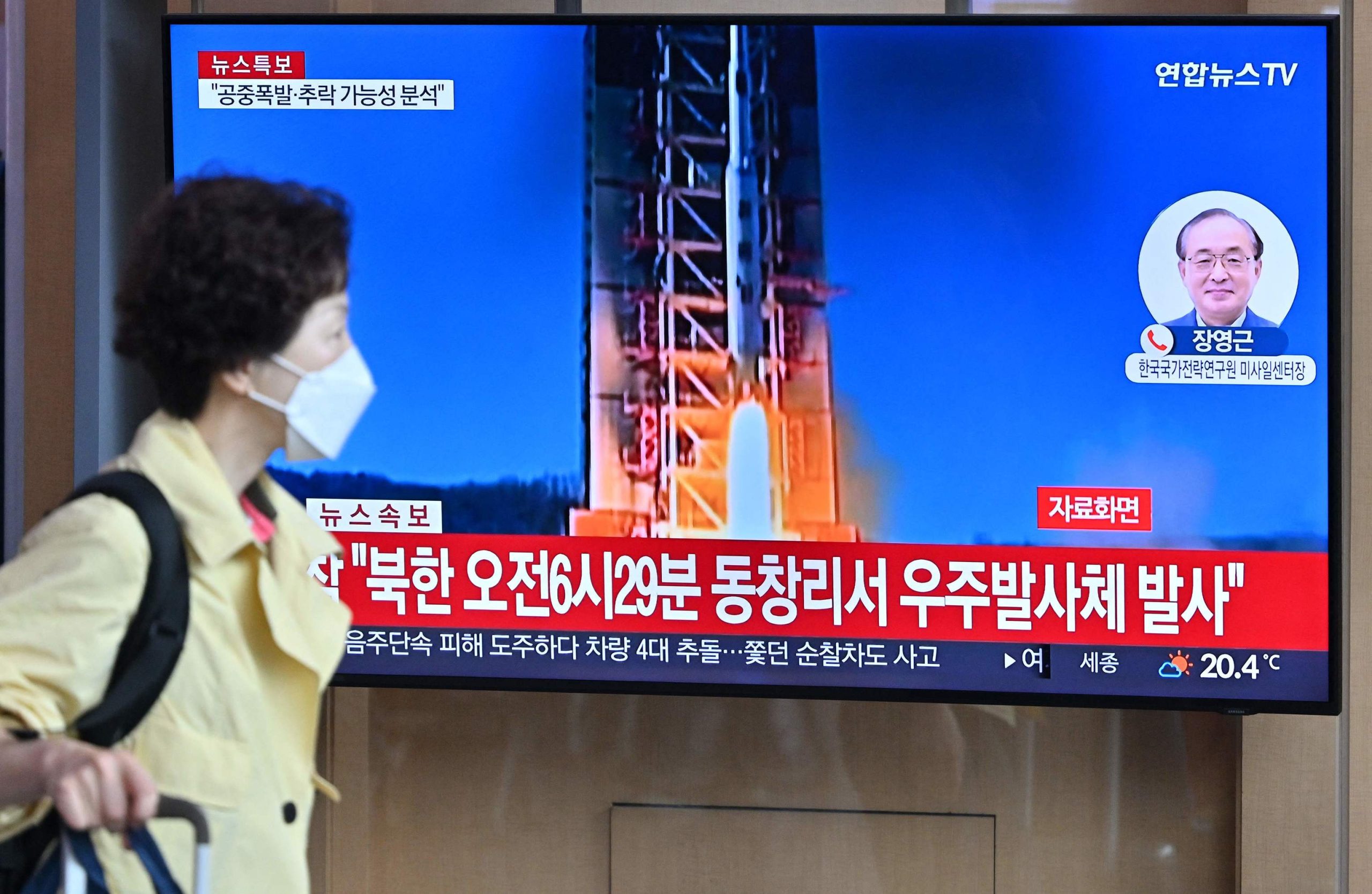 Cayó al mar: Corea del Norte confirma que fracasó el lanzamiento de su primer satélite espía