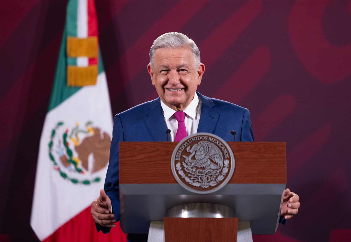 Ocho muertes por ola de calor, confirma López Obrador