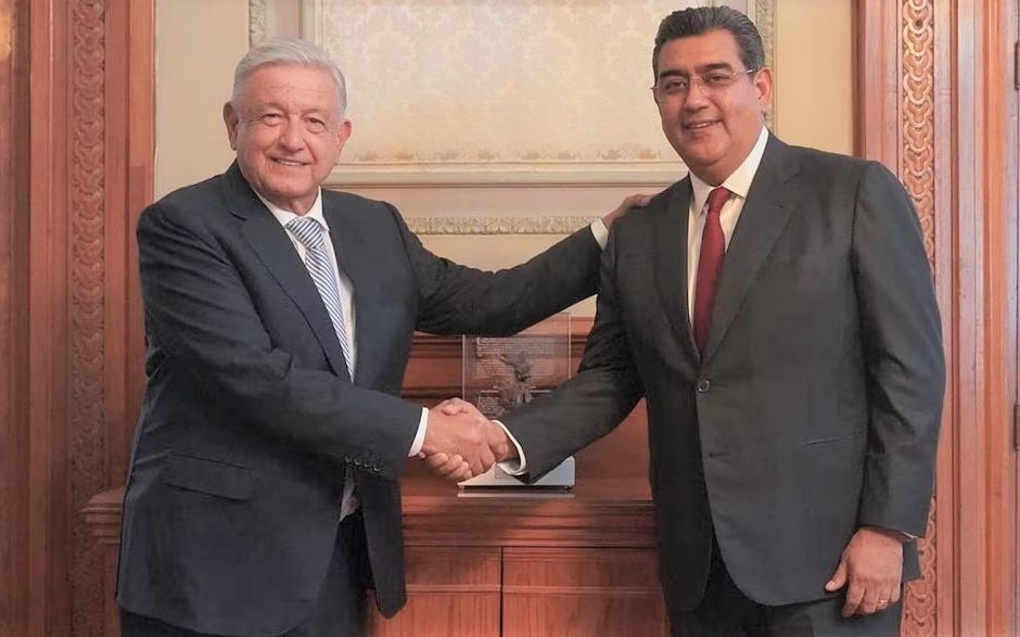 Céspedes se reúne con AMLO y gobernadores previo a festejo de la 4T