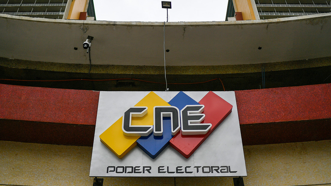 Siguen renuncias en el órgano rector electoral de Venezuela: «No es momento de personalismos»