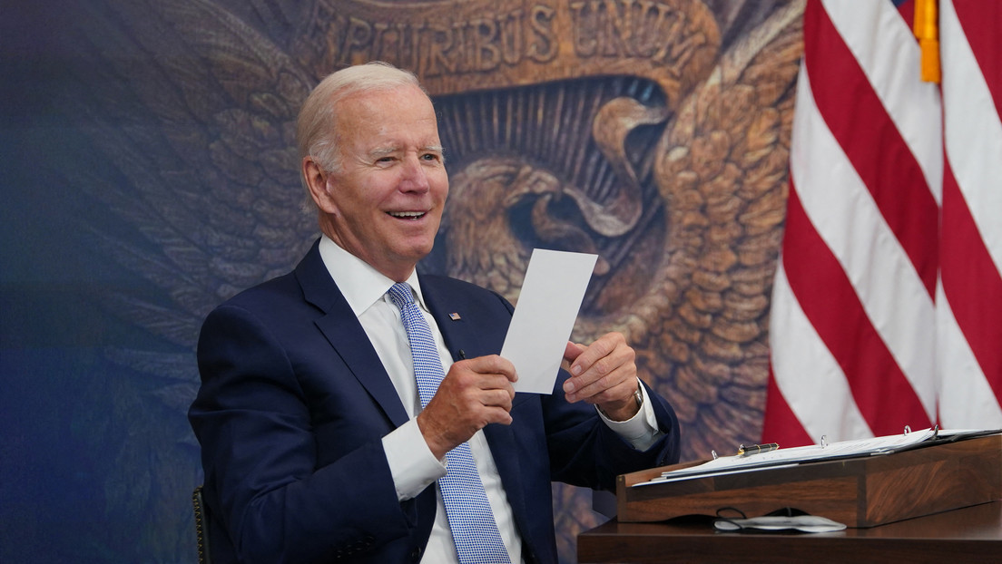 Conversaciones grabadas en secreto podrían vincular a Biden con sobornos recibidos de una empresa ucraniana