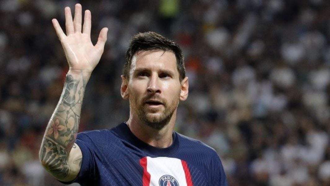 Lionel Messi sale oficialmente del París Saint-Germain