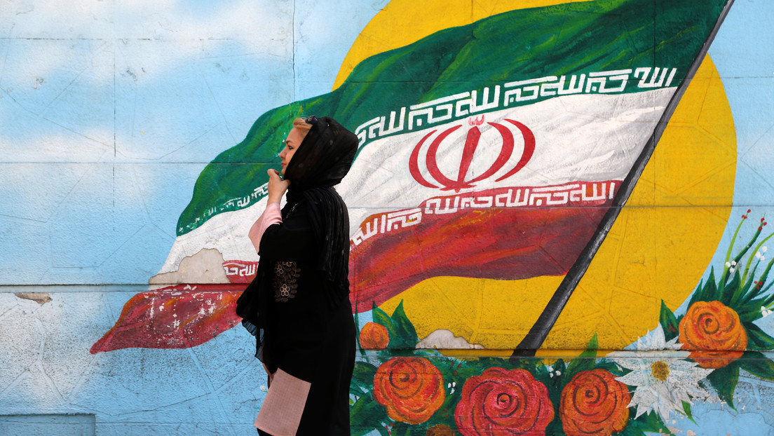 Irán llama a «crear una sinergia» económica con Rusia