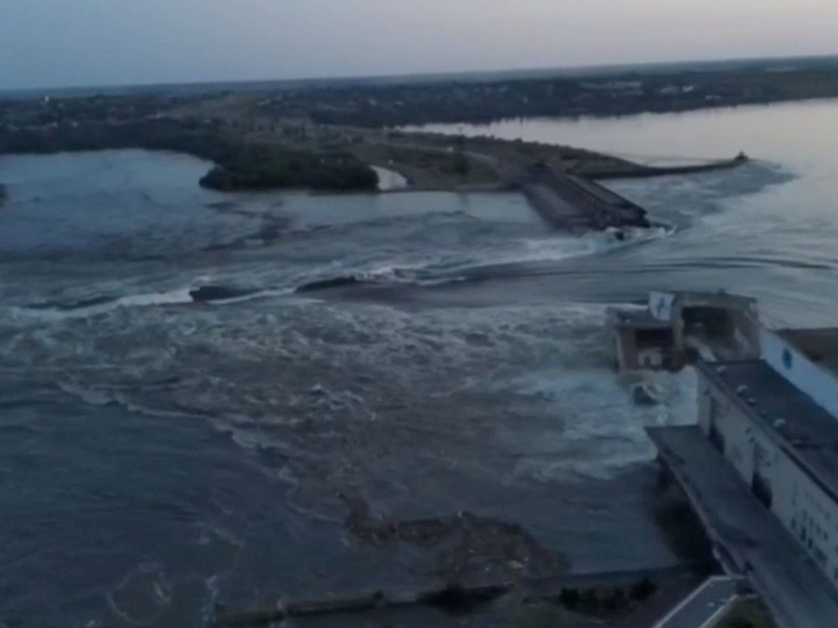 Lanzan alerta de inundación, tras bombardeo ucraniano a presa rusa