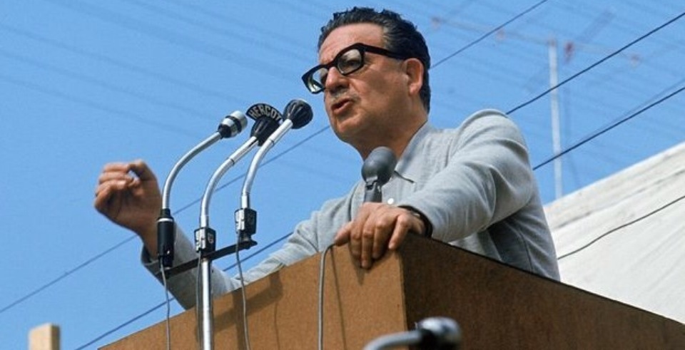 Recoleta: Ciclo de conversación «Memorias Contingentes» abordará vigencia del pensamiento de Salvador Allende