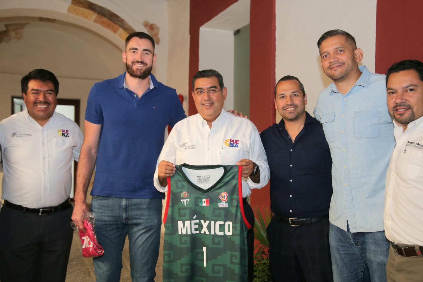 Gobierno estatal respalda a Selección Mexicana de Basquetbol
