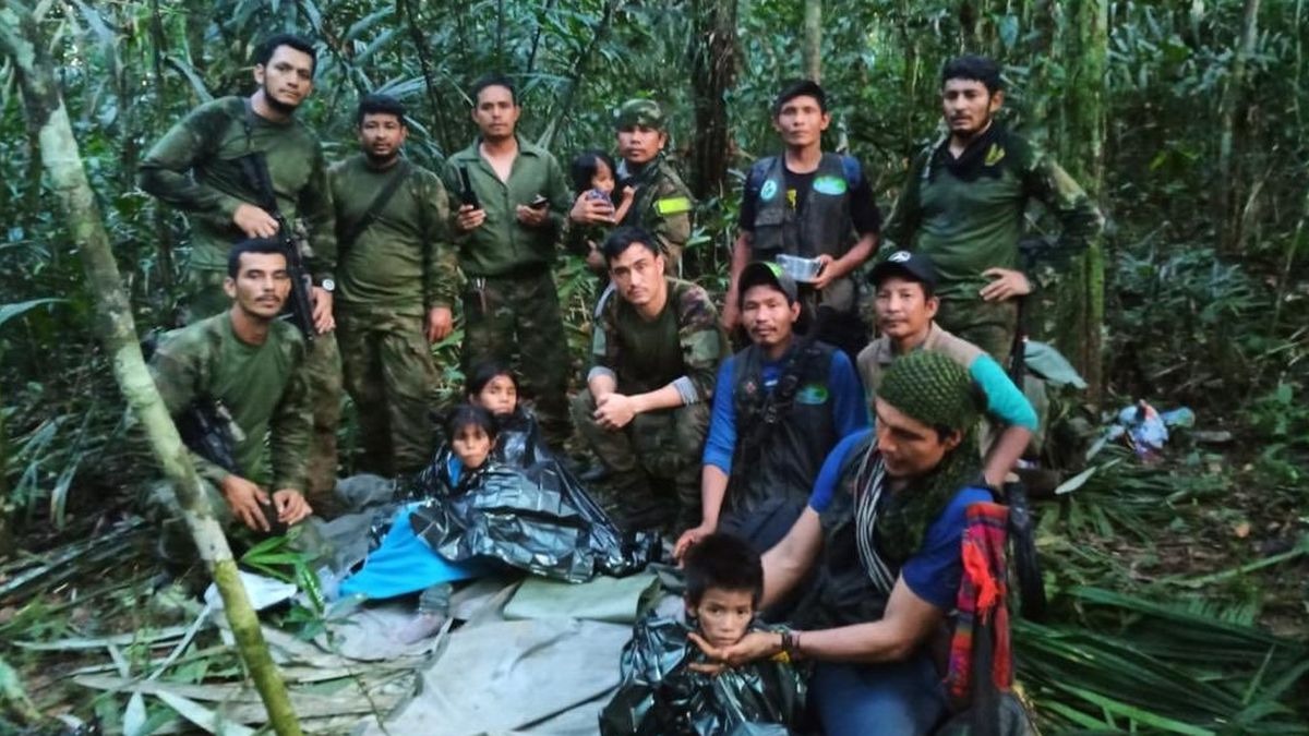 Encuentran con vida niños perdidos en selva de Colombia