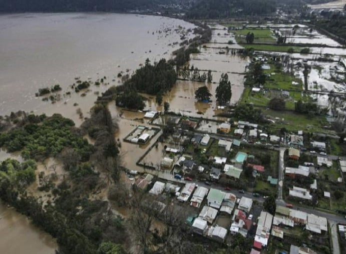 Entregarán Bono de Recuperación para viviendas afectadas por intensas lluvias en el centro y sur de Chile