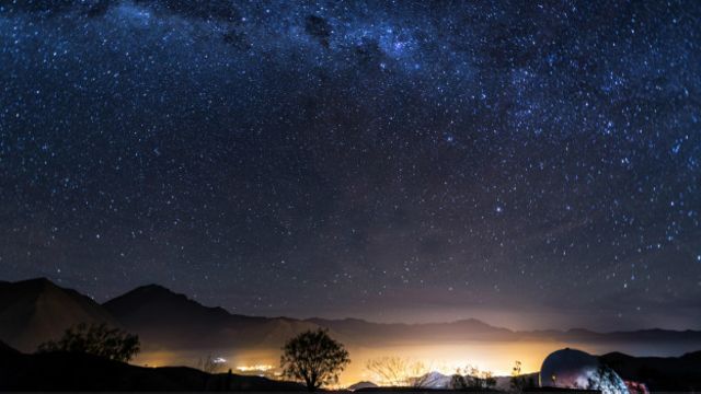 Contaminación lumínica en Chile impediría avistamiento de estrellas «muy pronto»