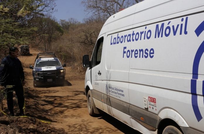 Sin identificar 53 por ciento de restos en fosas clandestinas de México