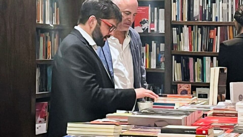 Boric ordenó establecer conversaciones para garantizar participación en Feria del Libro de Frankfurt como invitado de honor