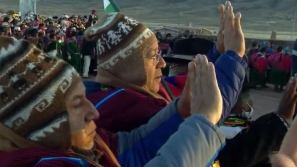 Bolivia celebra el Año Nuevo Andino Amazónico y del Chaco 5531 con la fuerza del sol y con rituales ancestrales: Luis Arce lideró los actos (Fotos)