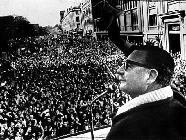 Chile, Latinoamérica y el mundo conmemoran 115 años del natalicio de Salvador Allende: Destacan vigencia de sus ideales y pensamiento